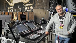 Manuel Knigge improves in-ear monitoring for The BossHoss with DMI-Klang