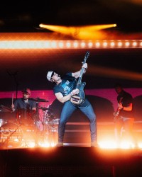 IPS and Chauvet help Scott Cunningham create looks for Russell Dickerson