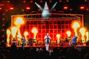 Lüz Studio lights Rascal Flatts tour with Chauvet