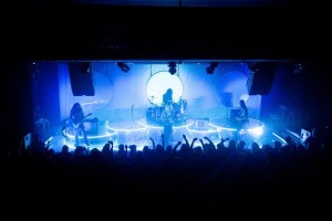 Sundara Karma mit GLP Impression-Bars auf Tour