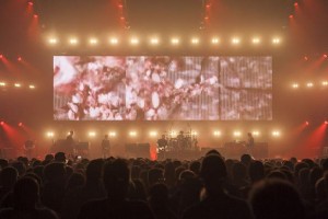 Colour Sound supports Manic Street Preachers