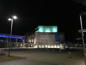 Anolis Divine beleuchten Bühnenturm der Stadthalle Tuttlingen