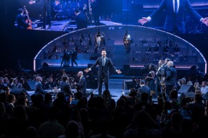 Michael Bublé mit Equipment von Meyer Sound auf Tour