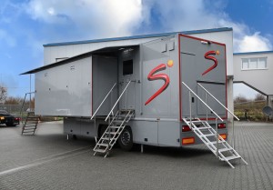 Broadcast Solutions baut zweiten IP-Übertragungswagen für SuperSport