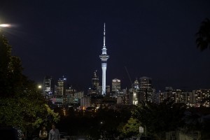 Anolis-Installation auf Aucklands Sky Tower