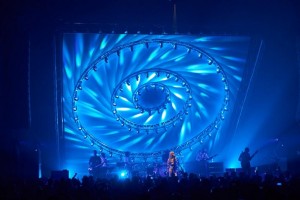 LMG Touring supplies Elation ACL 360i beam effect lights for Paramore tour